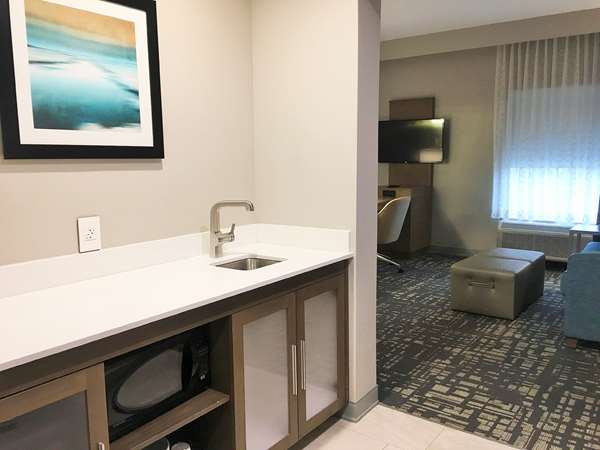  - Hampton Inn & Suites The Colony