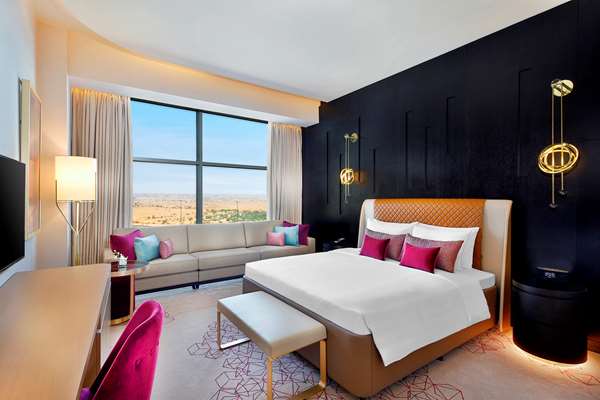 ACCESSIBLE KING ROOM