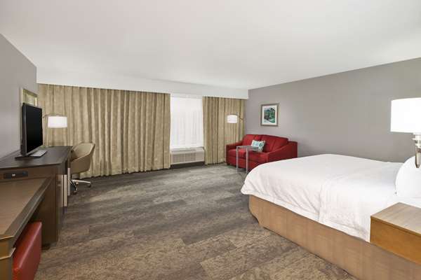 - Hampton Inn Dearborn