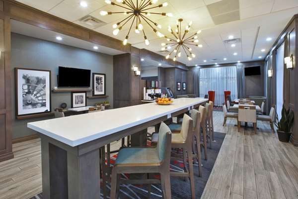  - Hampton Inn Dearborn