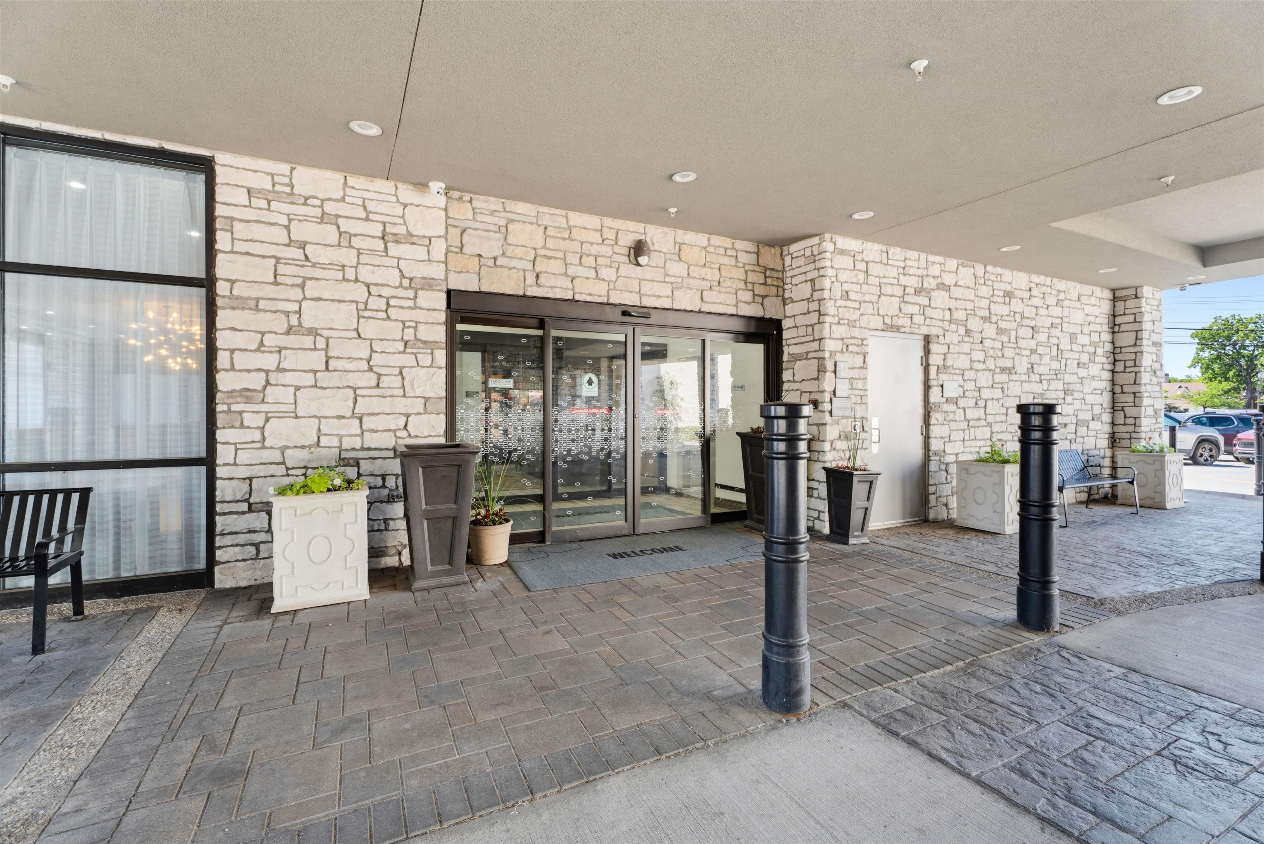 Exterior | Hampton Inn by Hilton Detroit Dearborn
