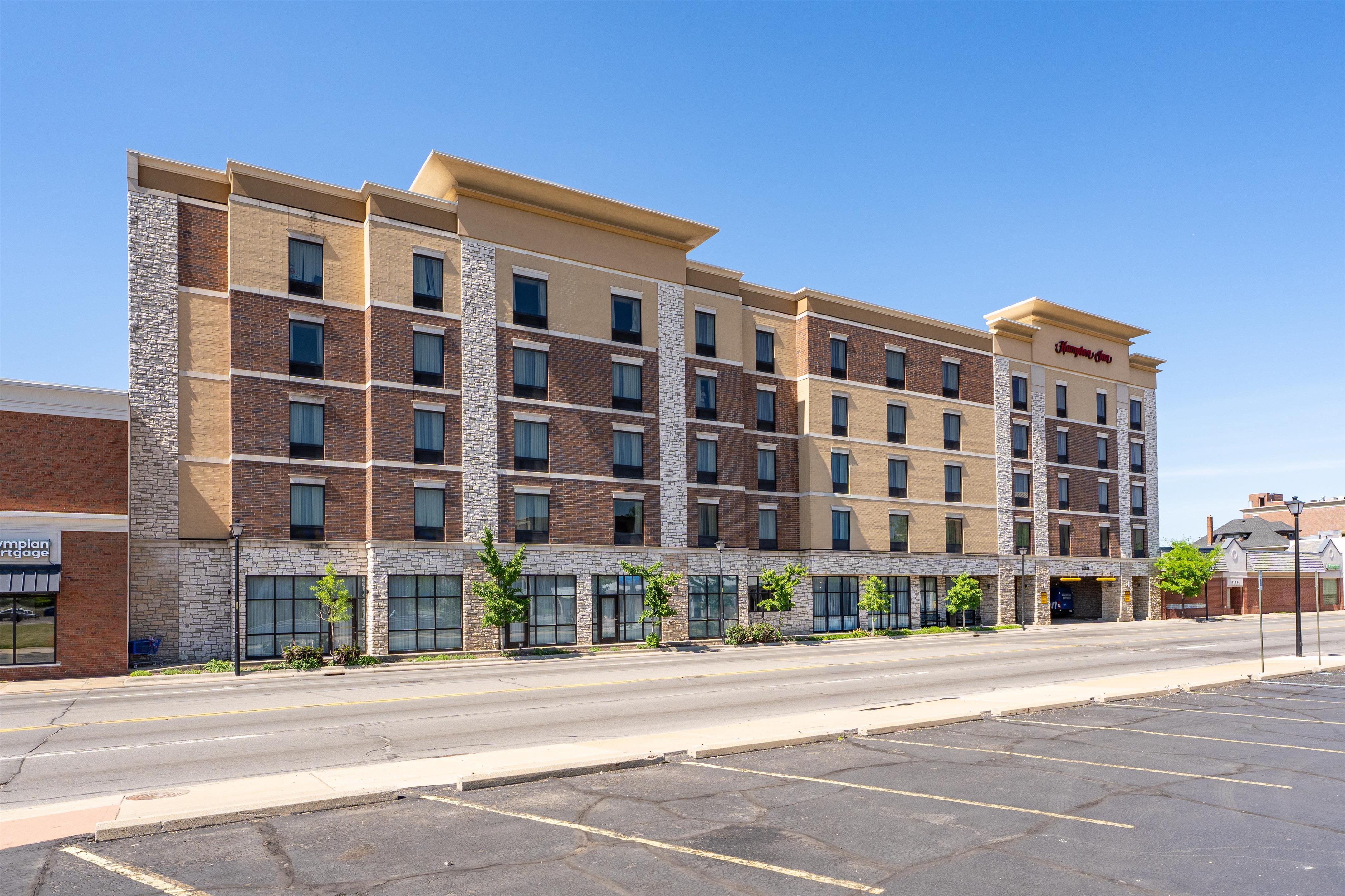 Exterior | Hampton Inn by Hilton Detroit Dearborn