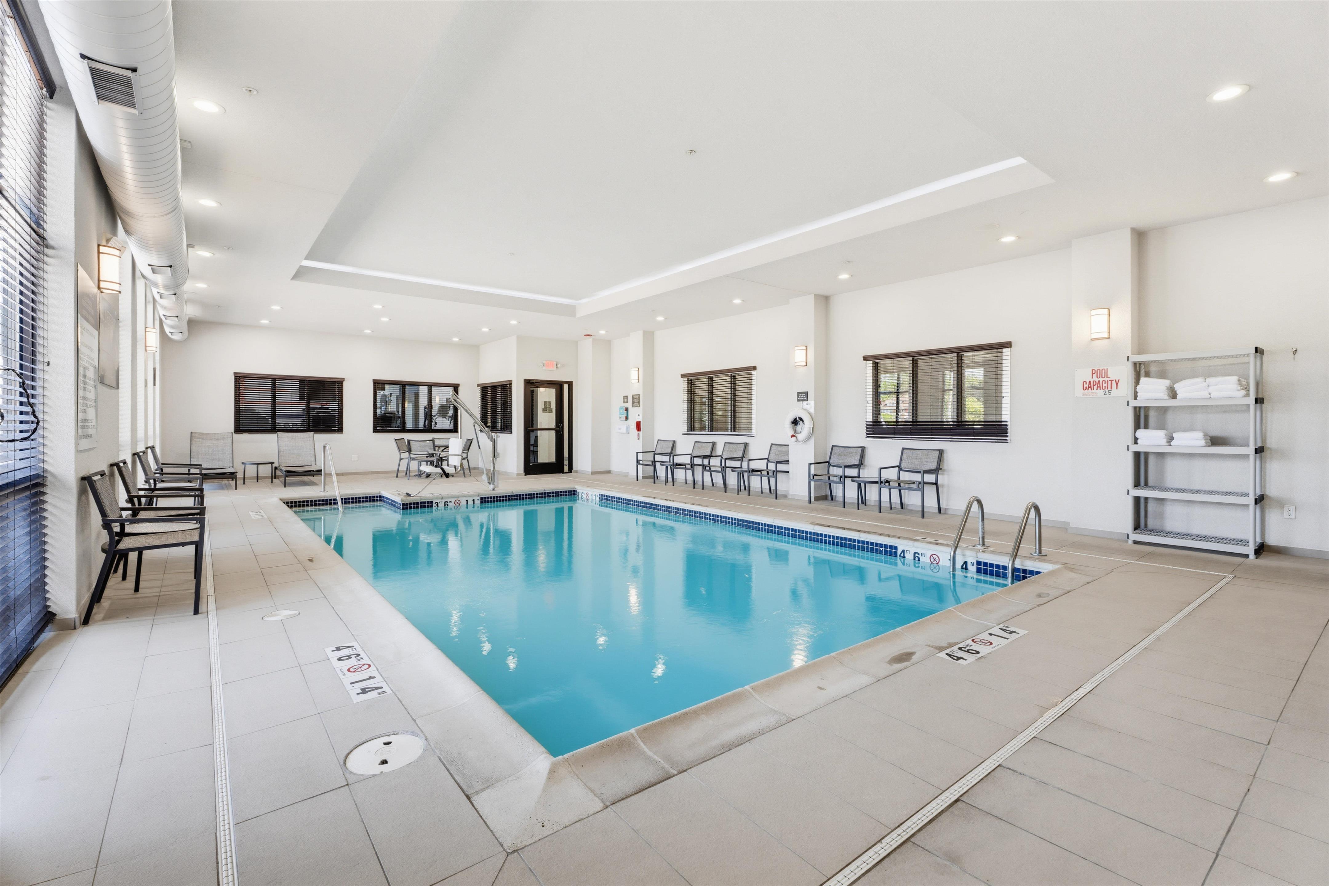 Pool | Hampton Inn by Hilton Detroit Dearborn