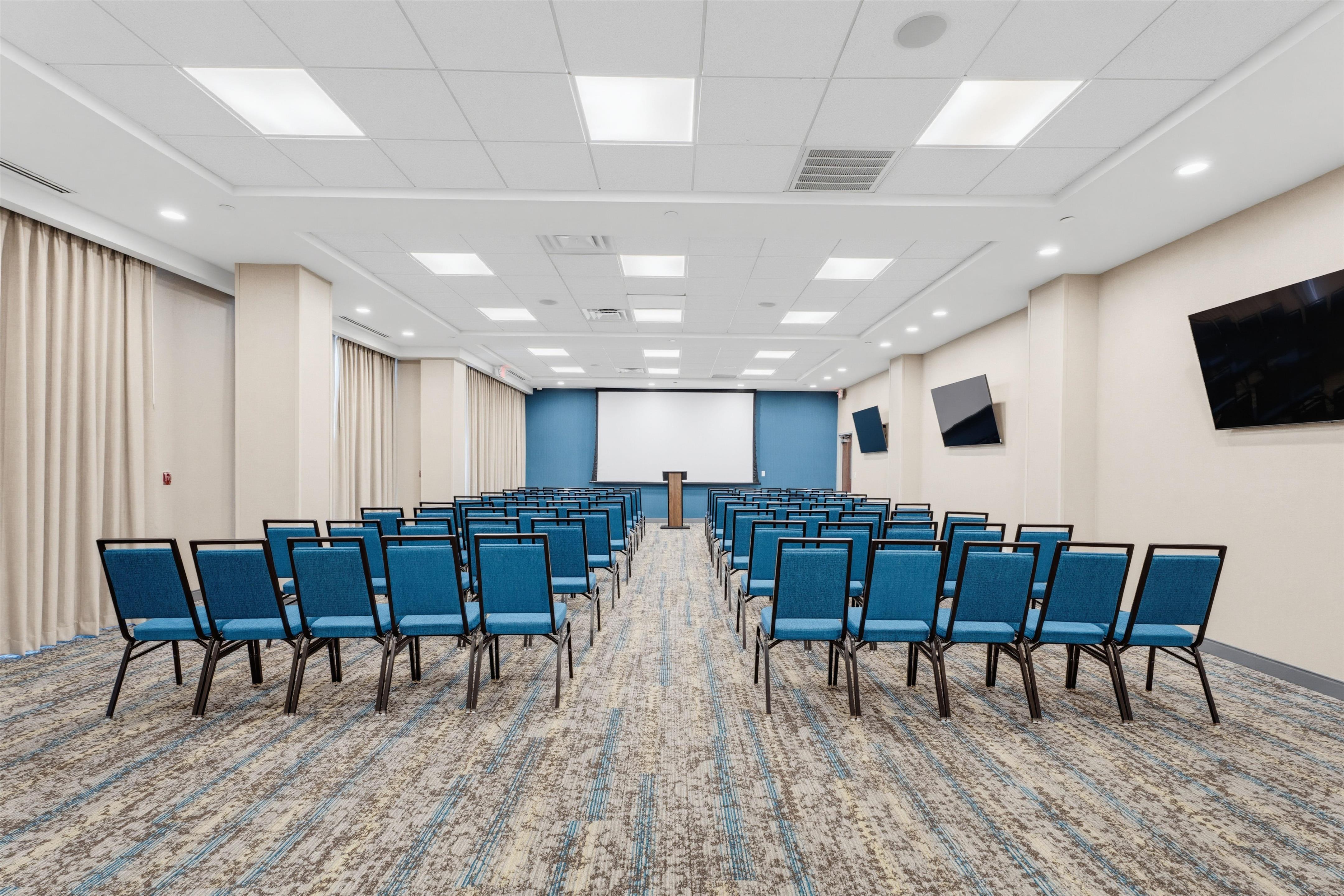 Meeting Room | Hampton Inn by Hilton Detroit Dearborn