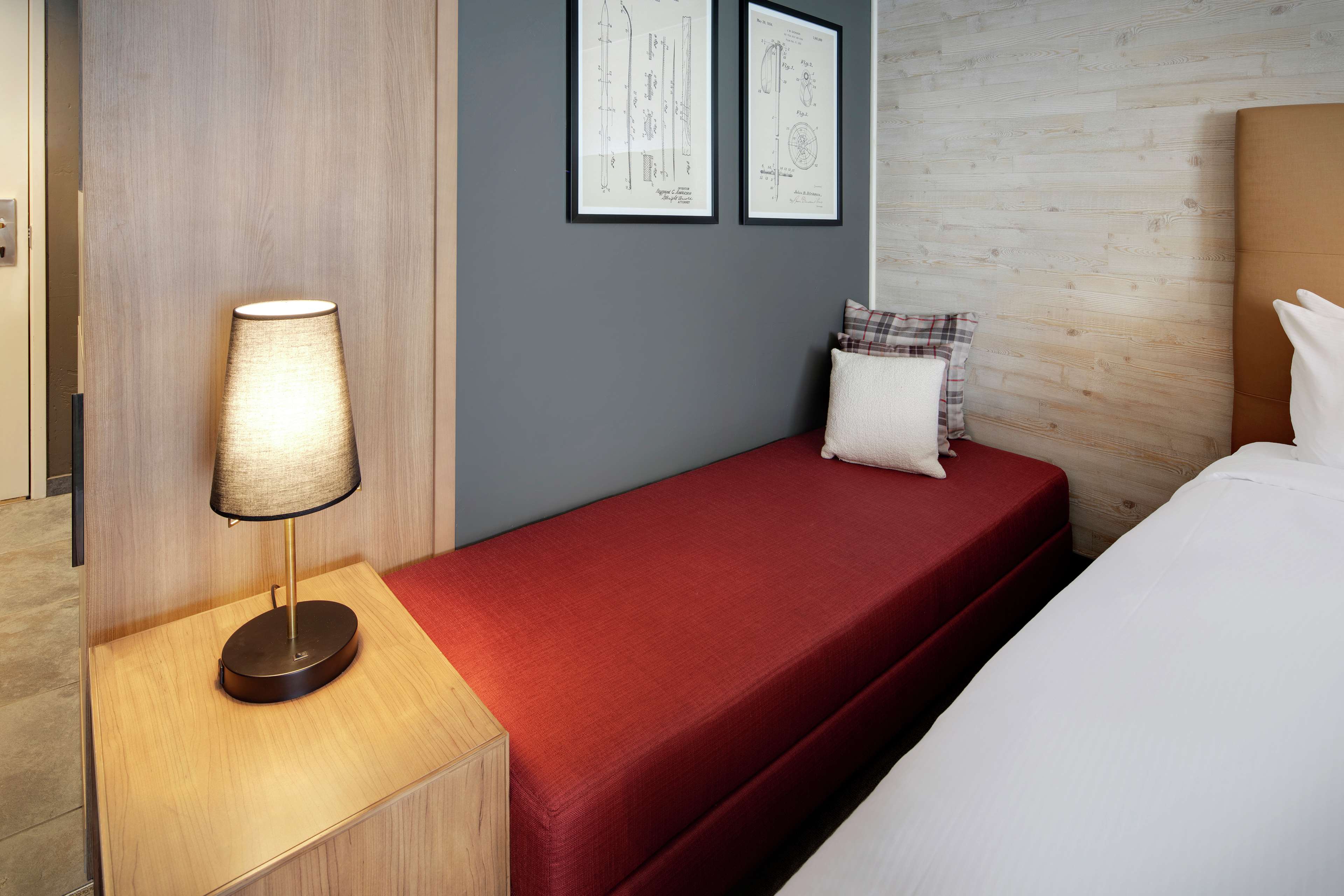 Highline Vail - a DoubleTree by Hilton Room Type - 2 QUEEN BEDS