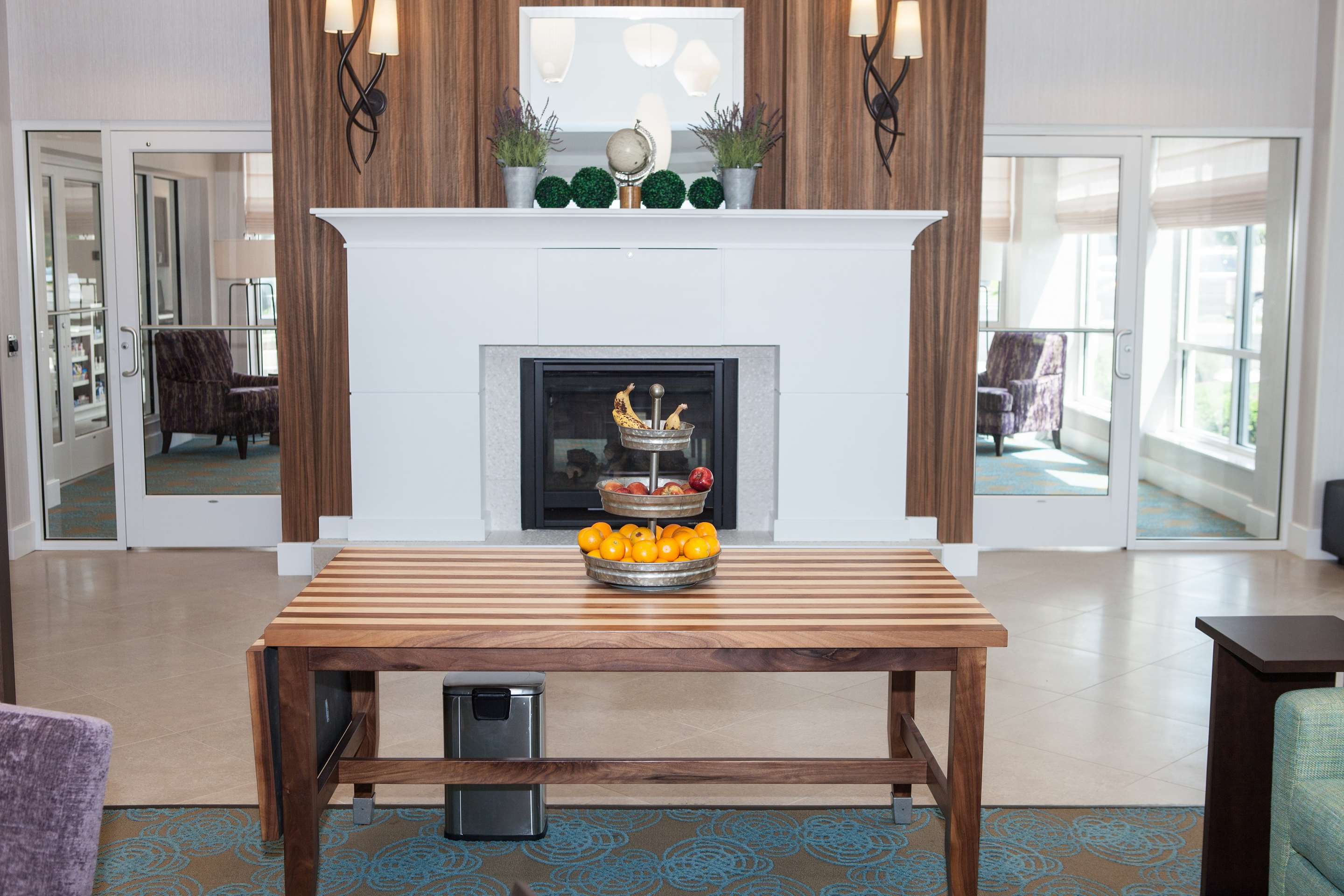 Lobby | Hilton Garden Inn Springfield