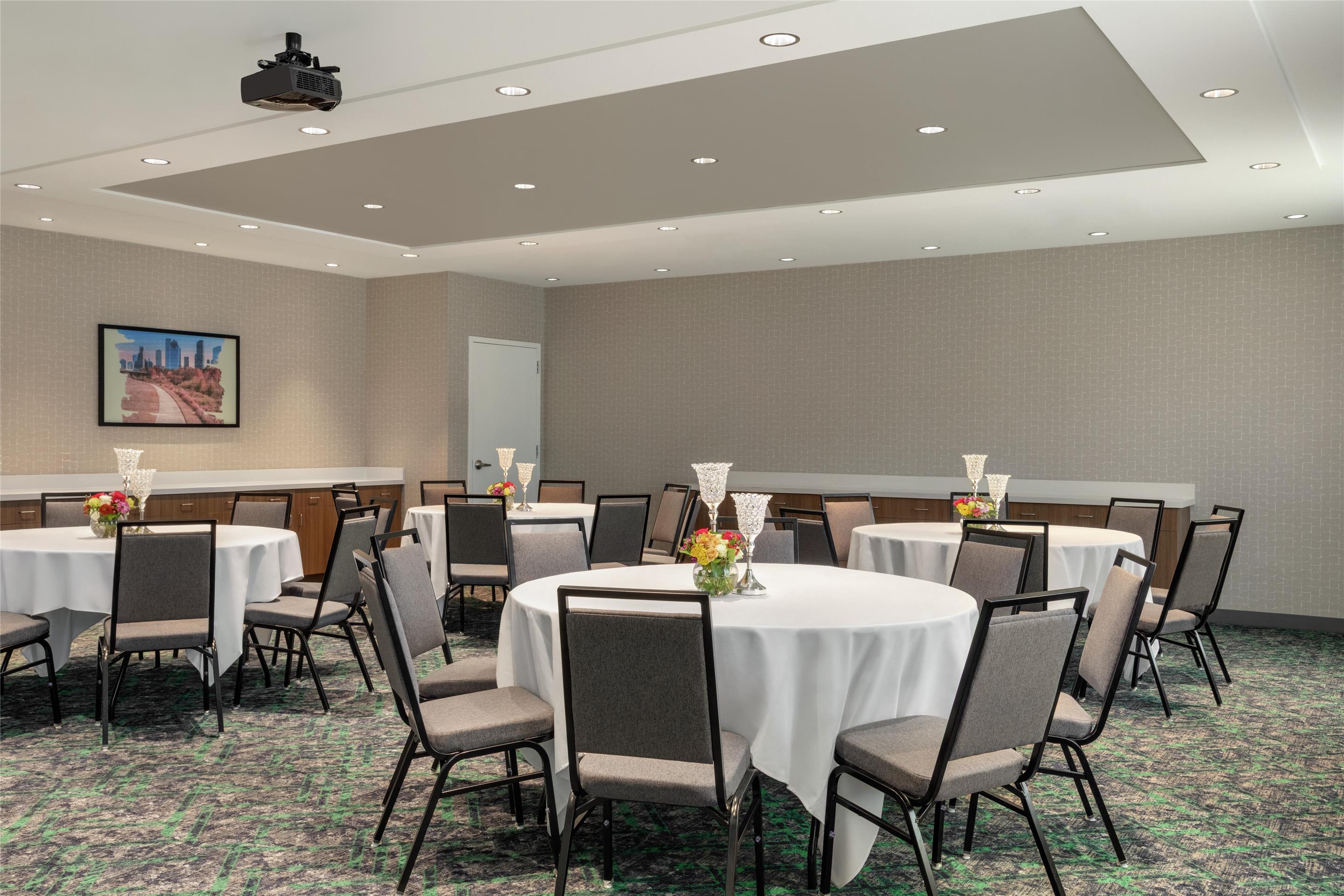 Meeting Room | Home2 Suites by Hilton Houston Energy Corridor