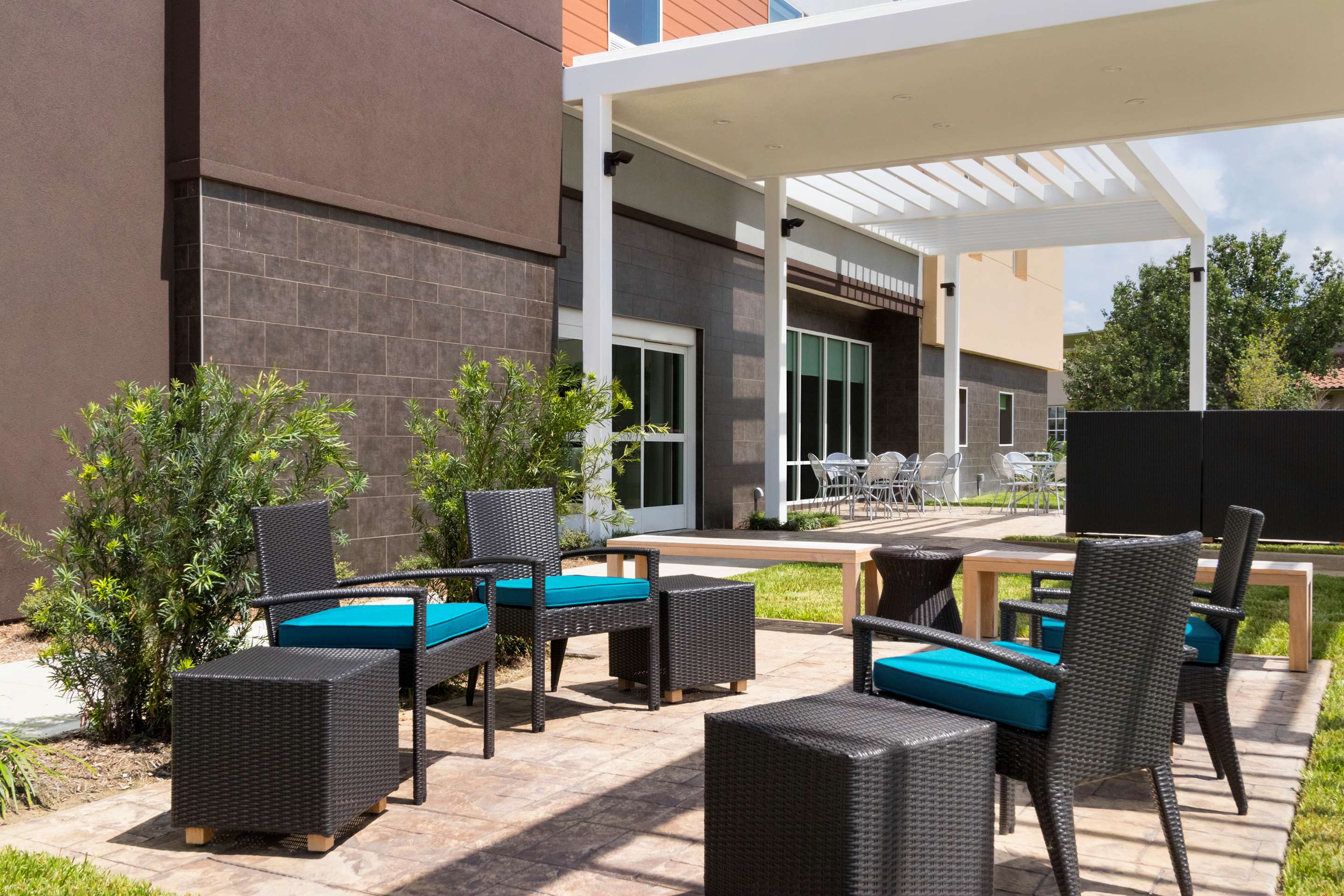 Restaurant | Home2 Suites by Hilton Houston Stafford