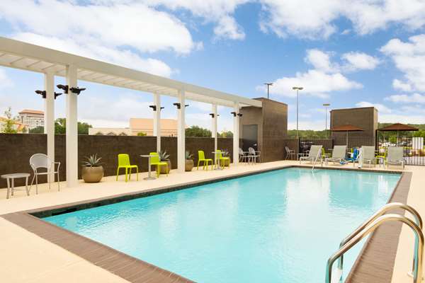 Pool - Home2 Suites by Hilton Stafford - I-69, Exit 112 & 113