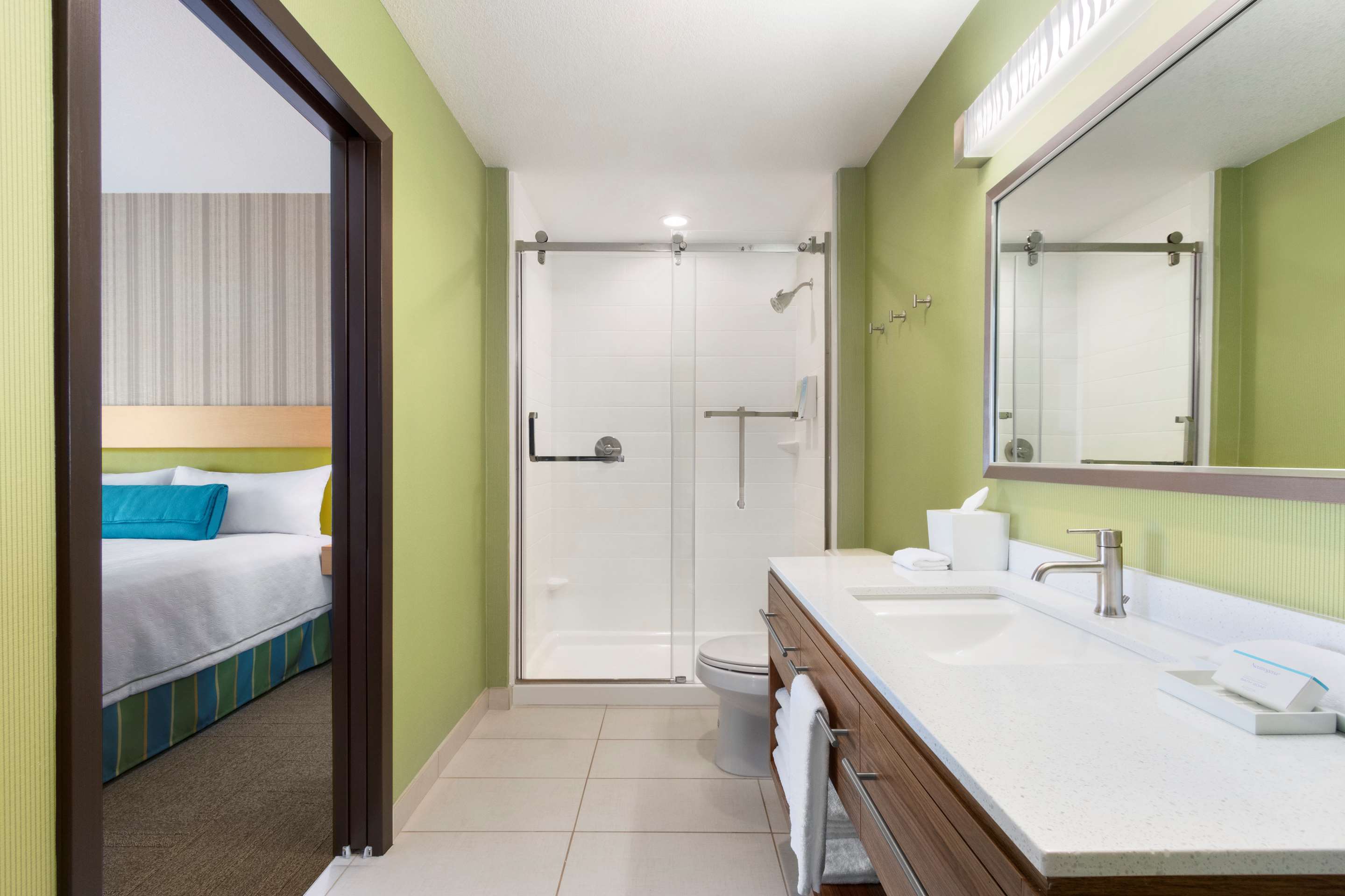 Guest room