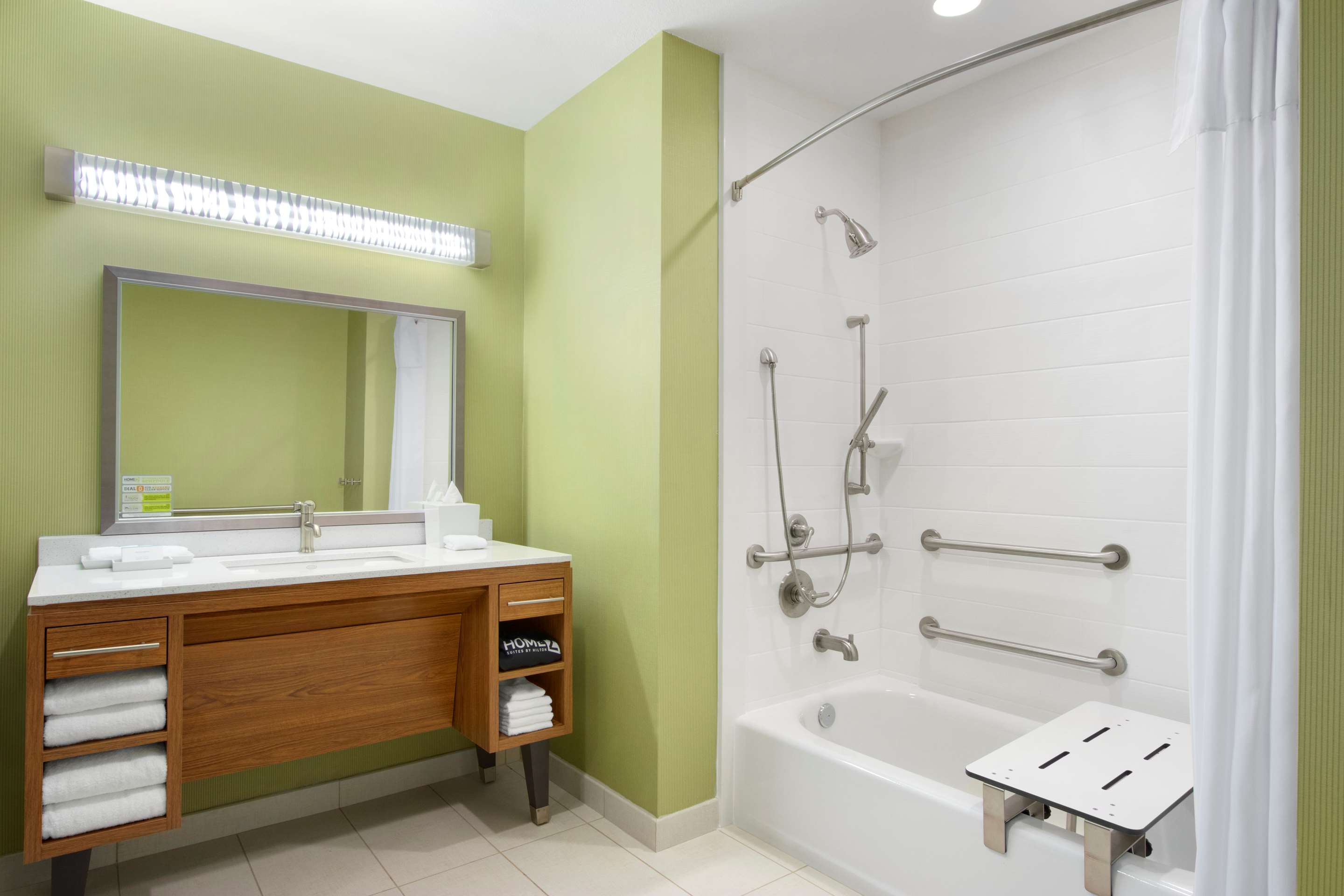 Guest room