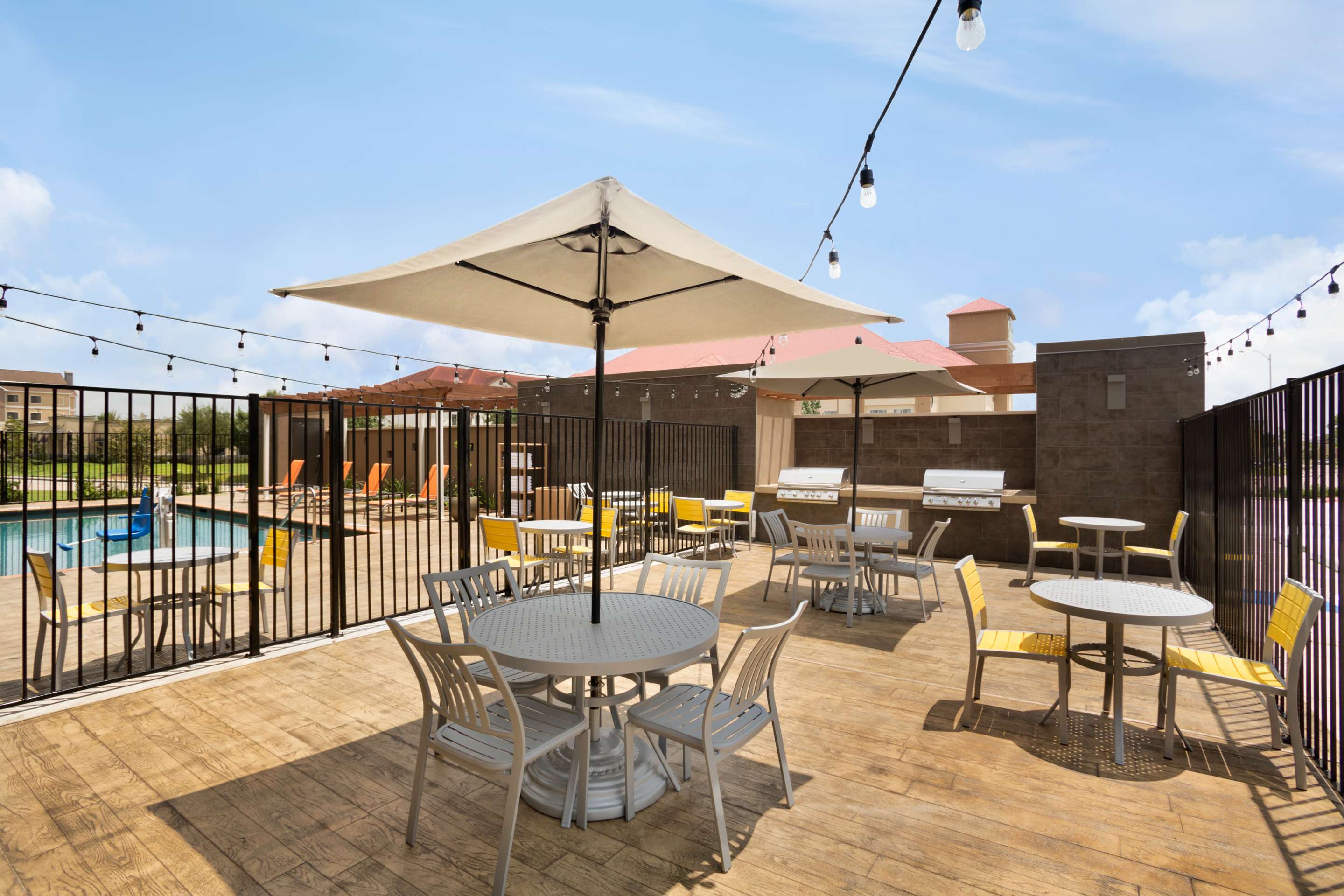 Exterior | Home2 Suites by Hilton Houston Webster
