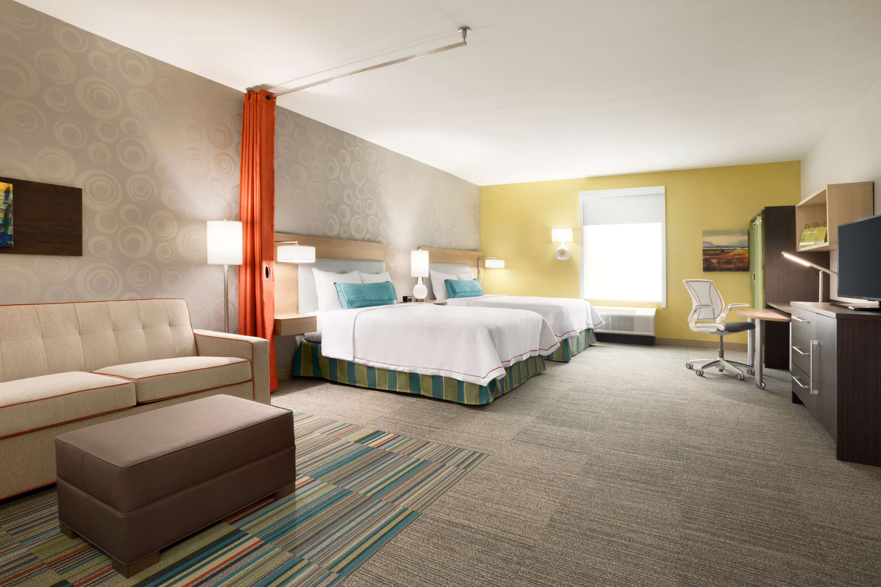 Guest room