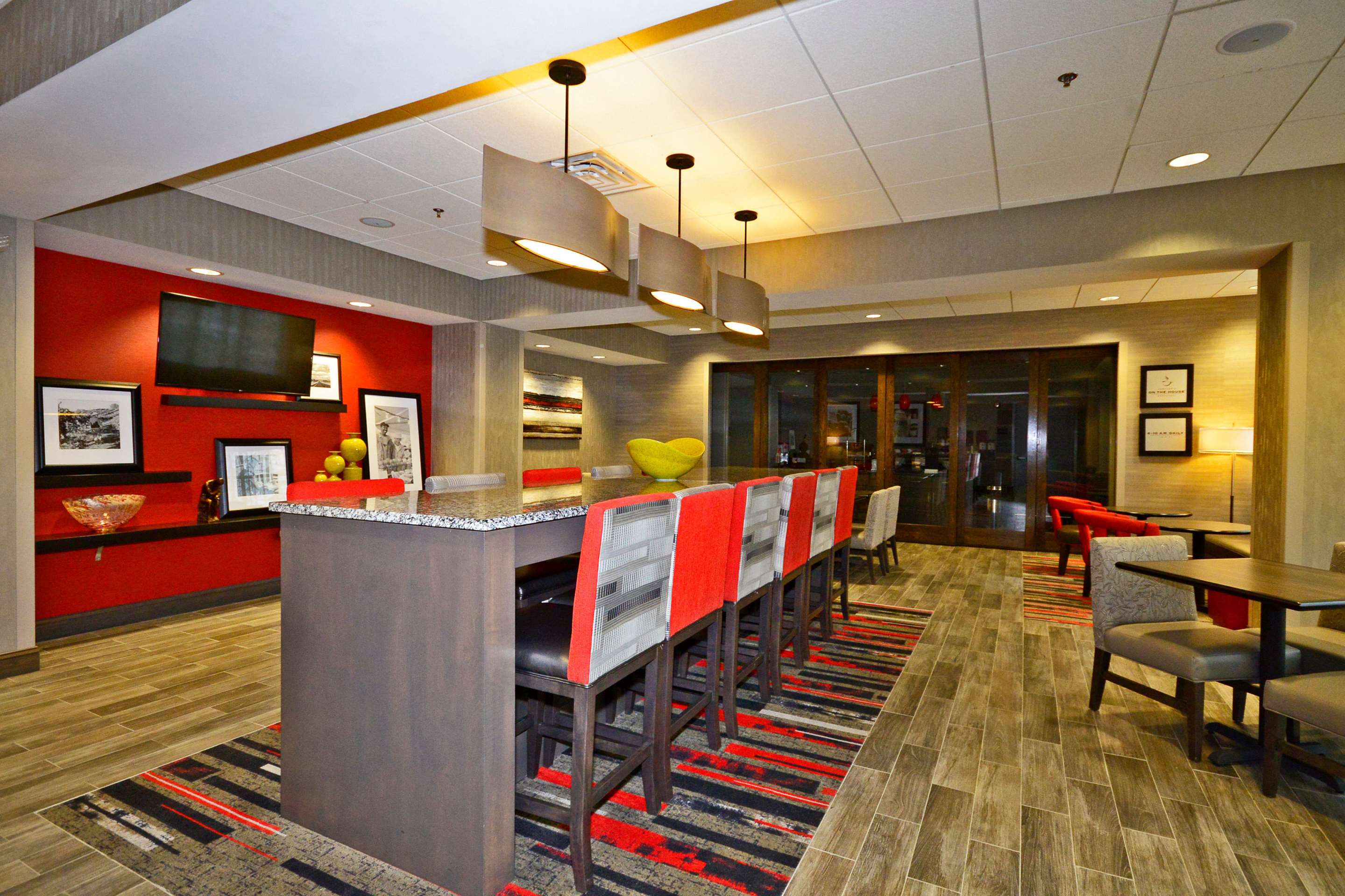 Restaurant | Hampton Inn Pulaski