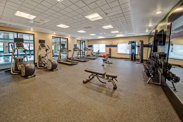 Fitness/ Exercise Room - Hampton Inn & Suites Hendersonville