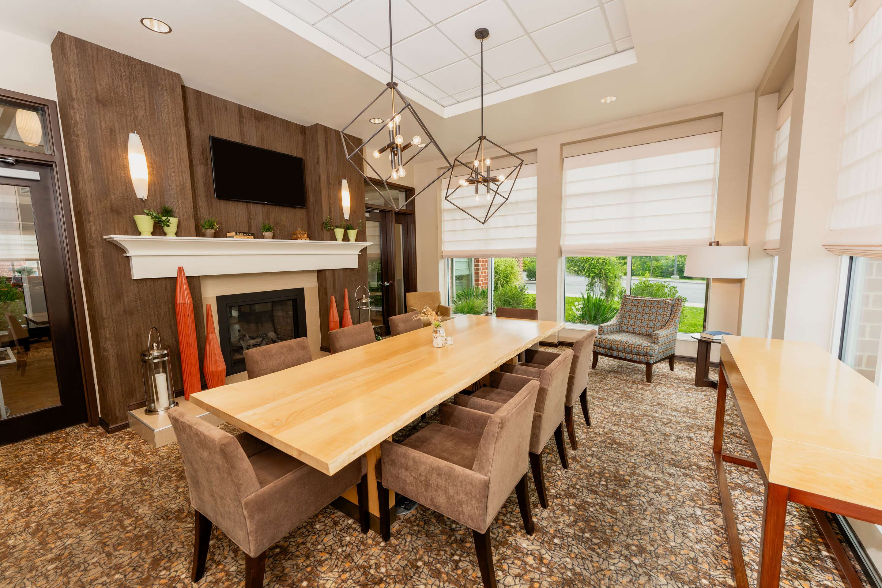 Meeting Room | Hilton Garden Inn Indiana at IUP