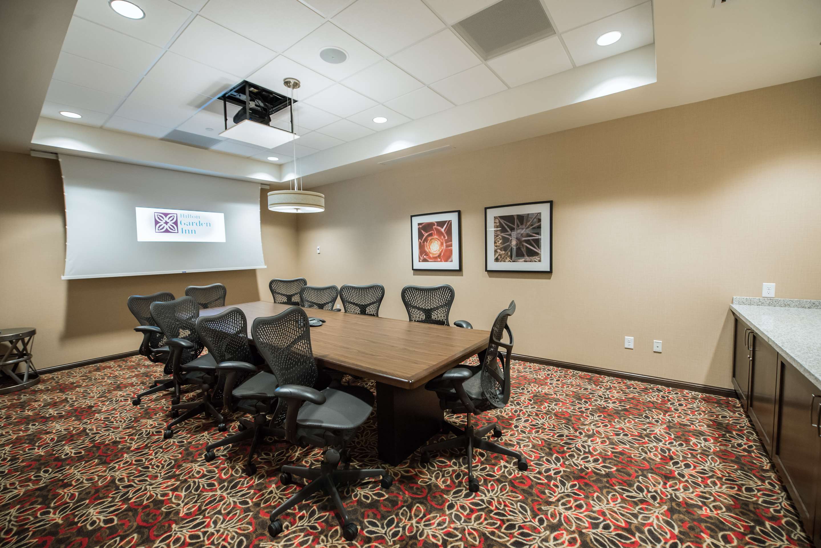 Meeting Room | Hilton Garden Inn Indiana at IUP