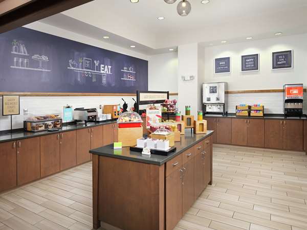 Amenities - Hampton Inn Downtown Wilmington