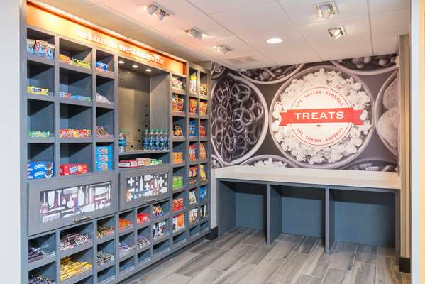 Restaurant - Hampton Inn & Suites West Lafayette