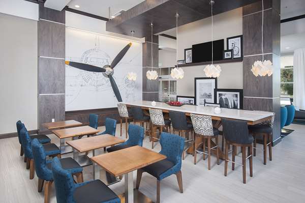 Amenities - Hampton Inn & Suites El Segundo