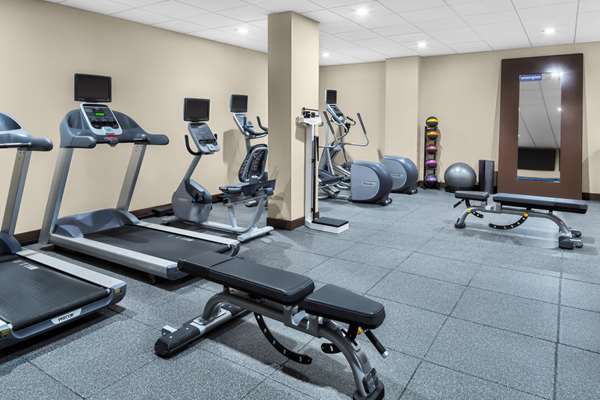 Fitness/ Exercise Room - Hampton Inn & Suites Hollywood