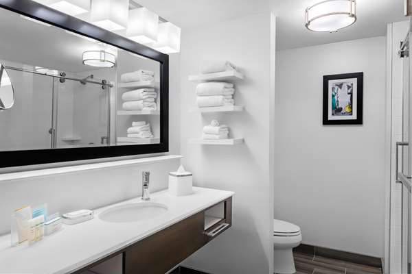  - Hampton Inn & Suites Hollywood