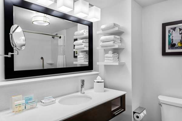  - Hampton Inn & Suites Hollywood