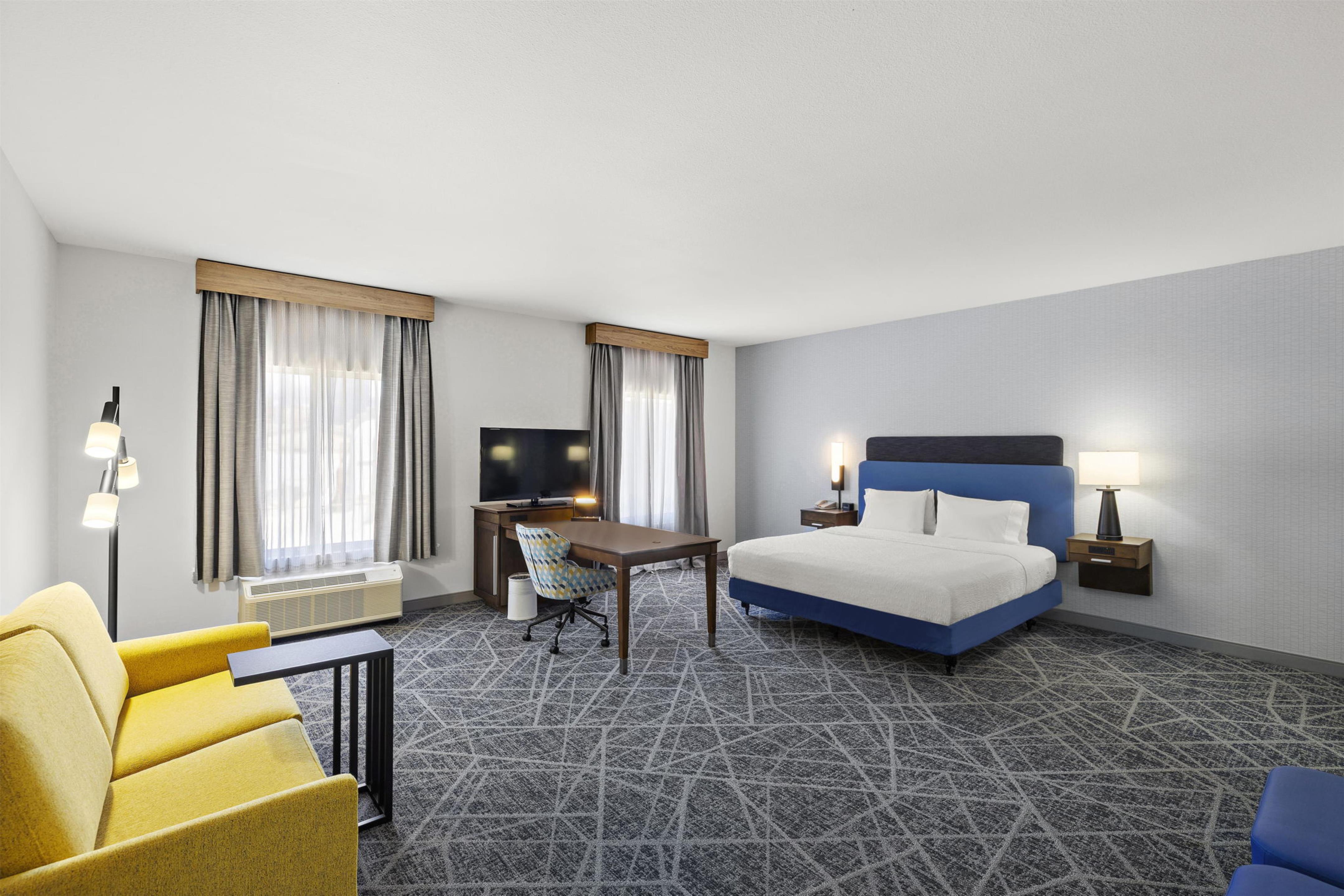 Guest room