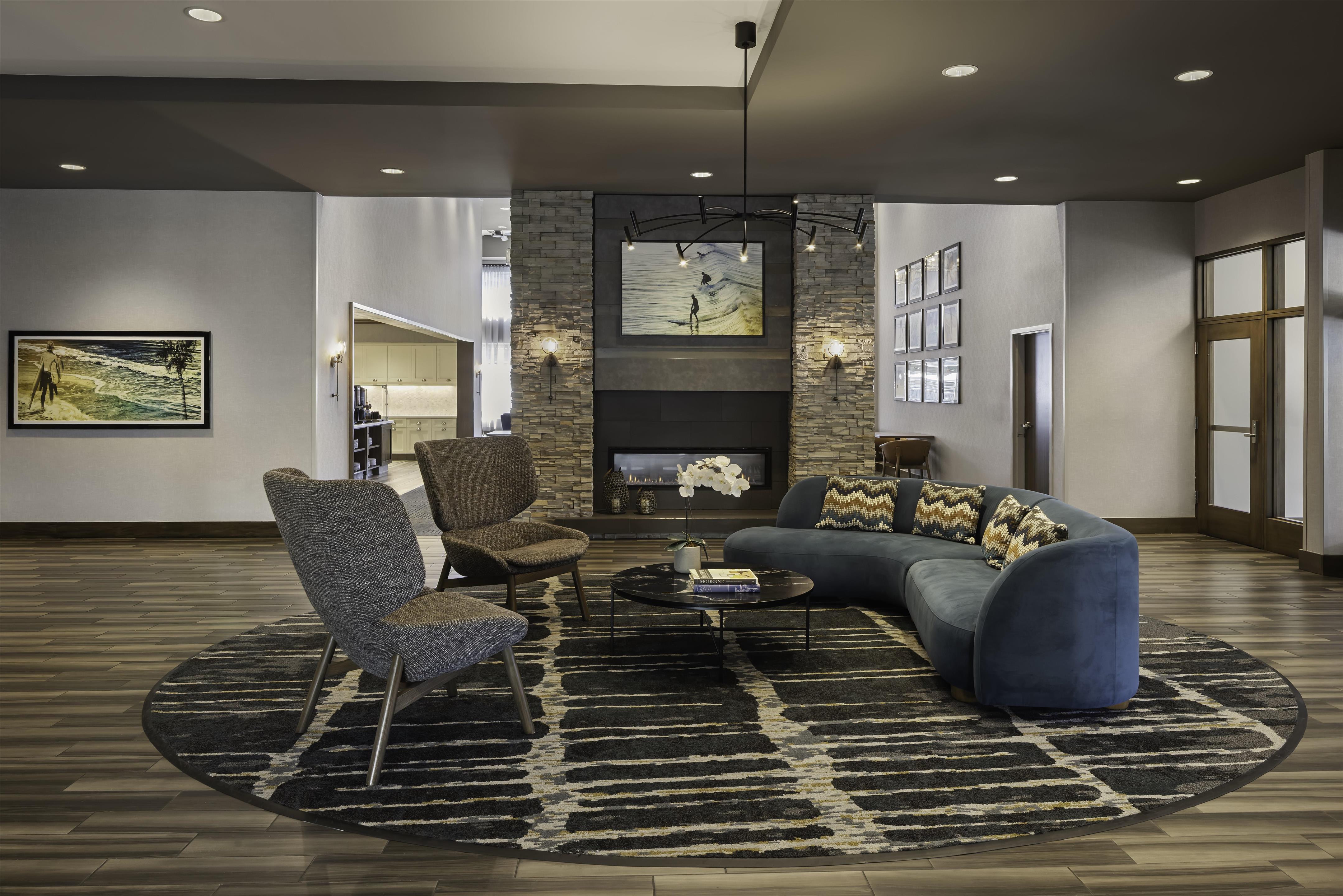 Lobby | Homewood Suites by Hilton Los Angeles Redondo Beach