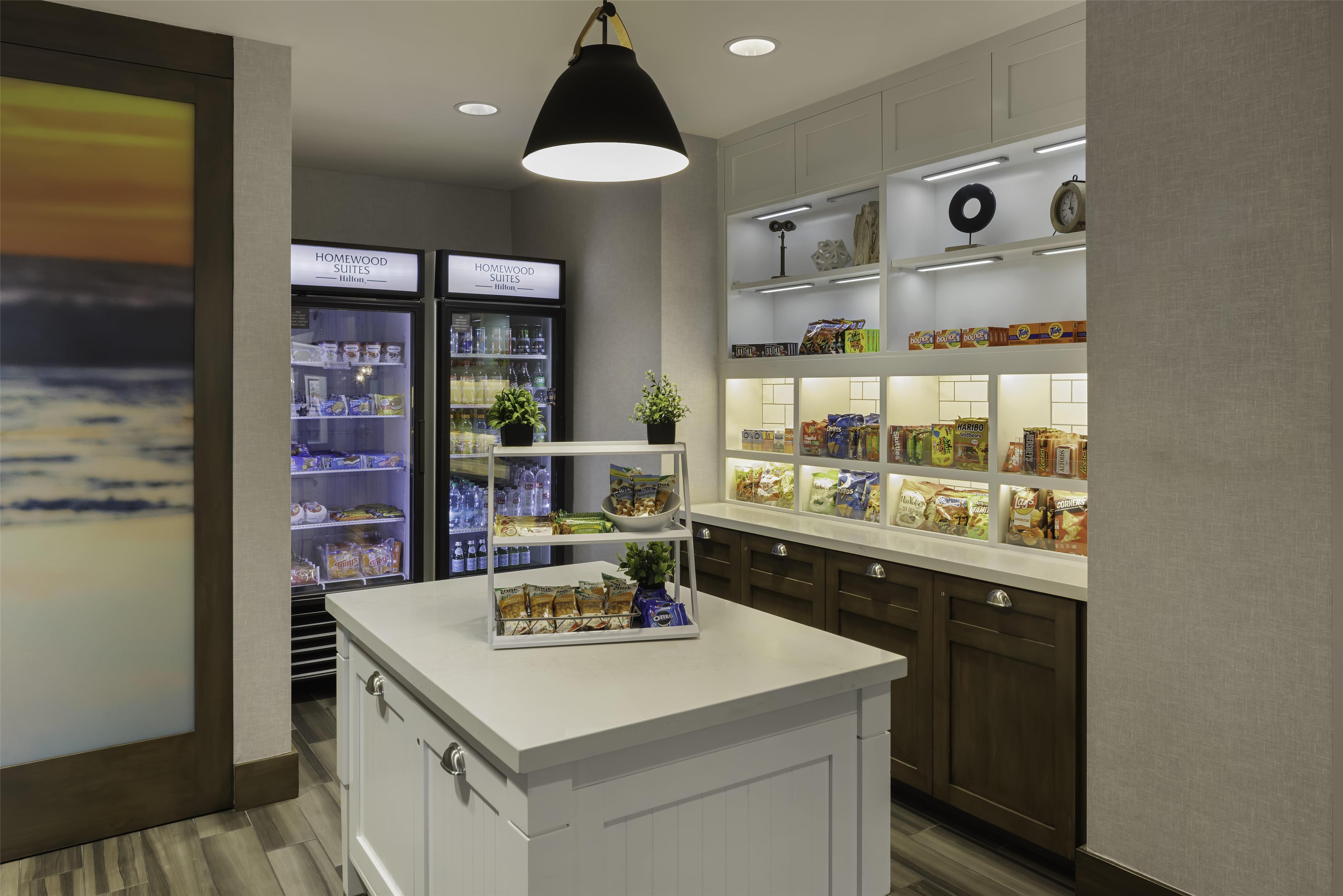 Restaurant | Homewood Suites by Hilton Los Angeles Redondo Beach