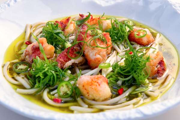 Restaurant - Waldorf Astoria Hotel Beverly Hills