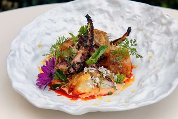 Restaurant - Waldorf Astoria Hotel Beverly Hills