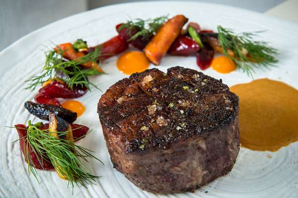 Restaurant - Waldorf Astoria Hotel Beverly Hills