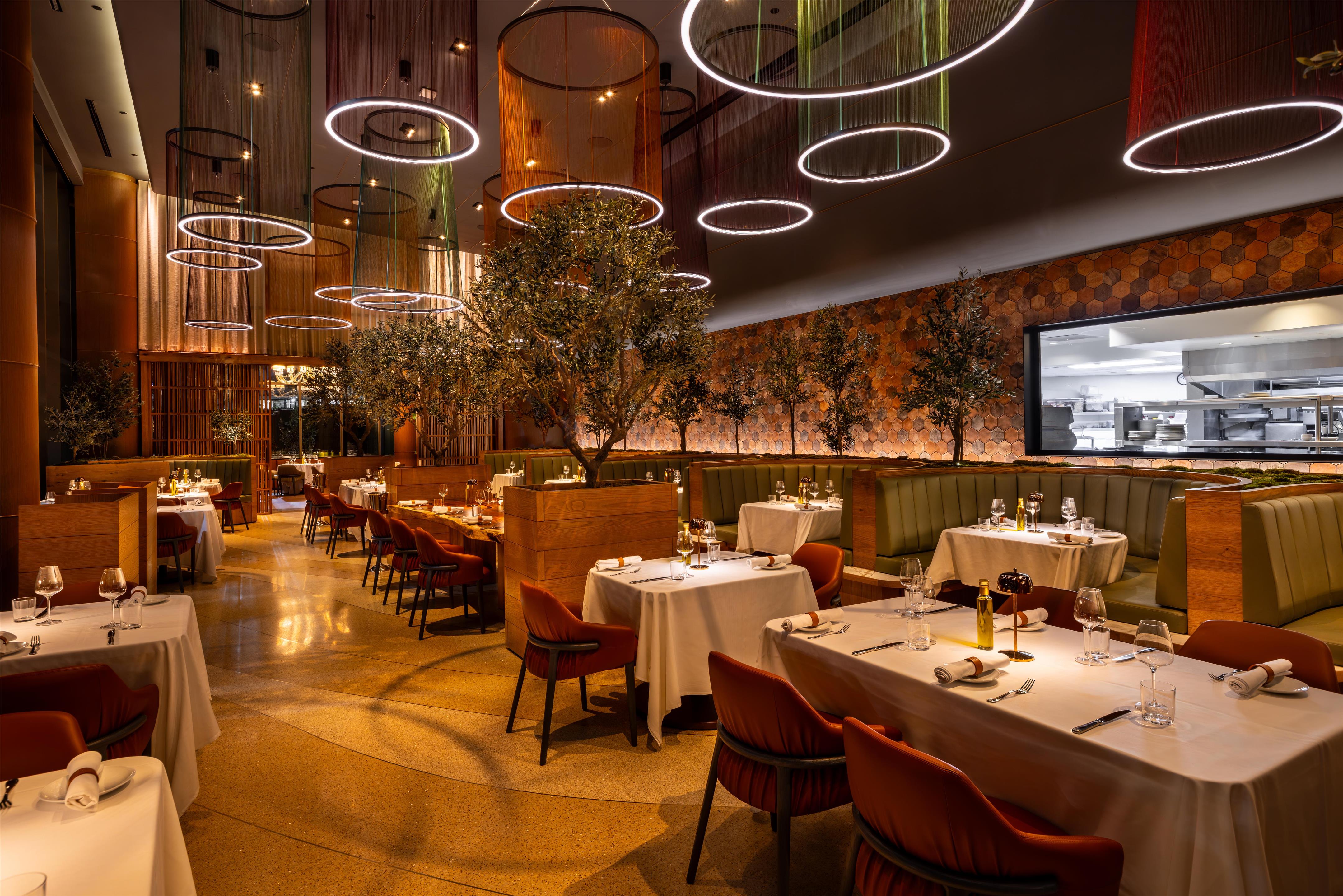 Restaurant | Waldorf Astoria Beverly Hills