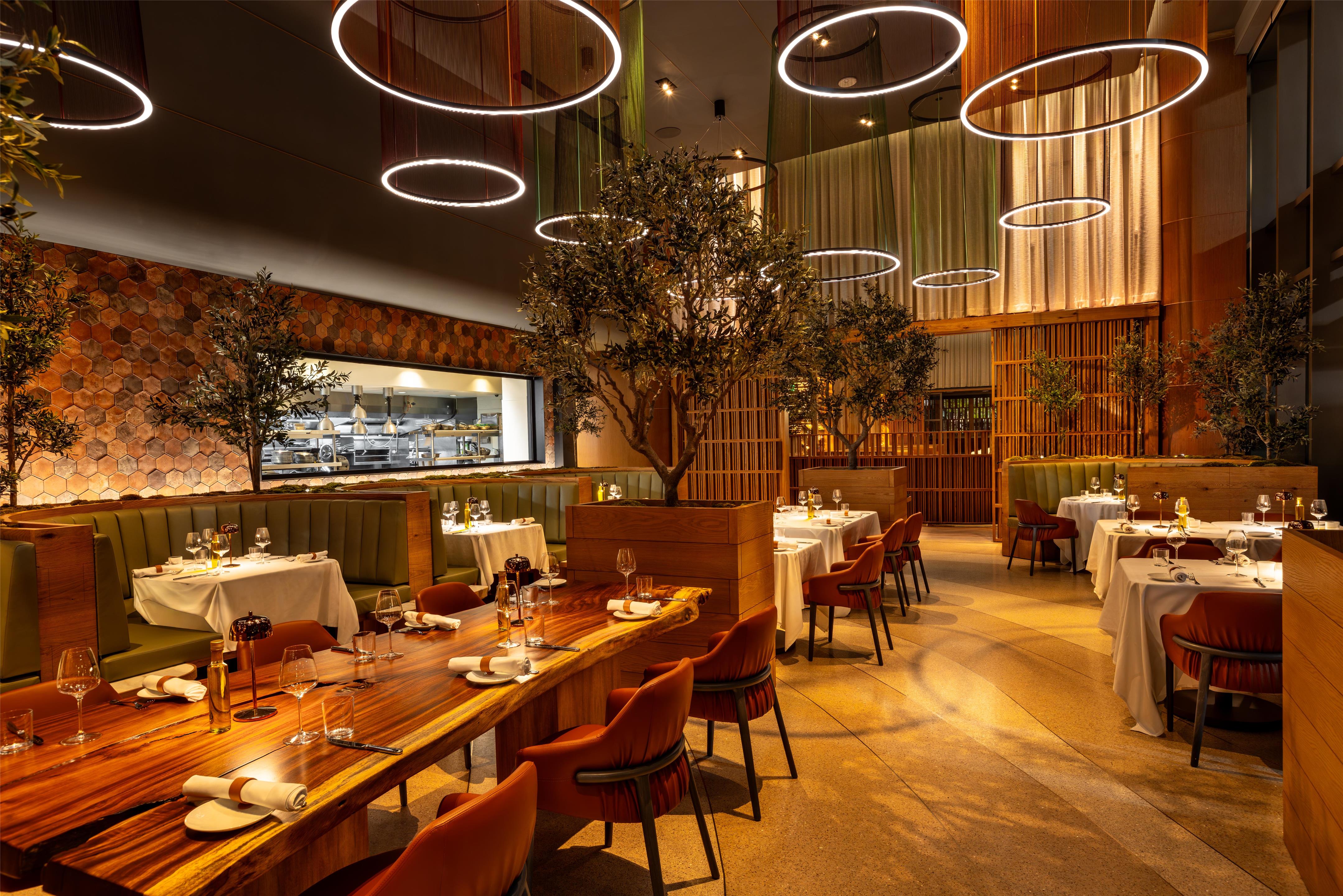 Restaurant | Waldorf Astoria Beverly Hills