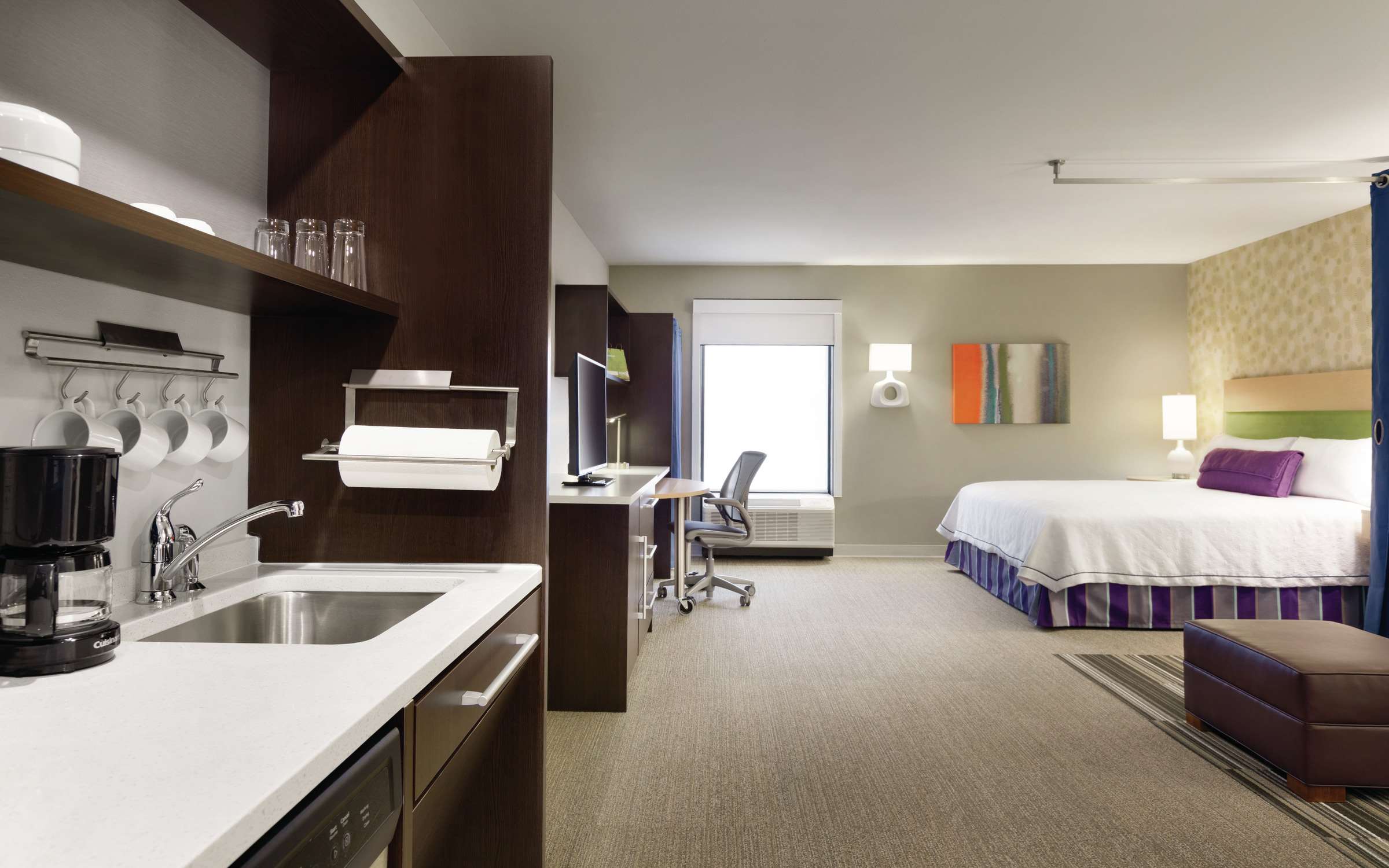 Guest room