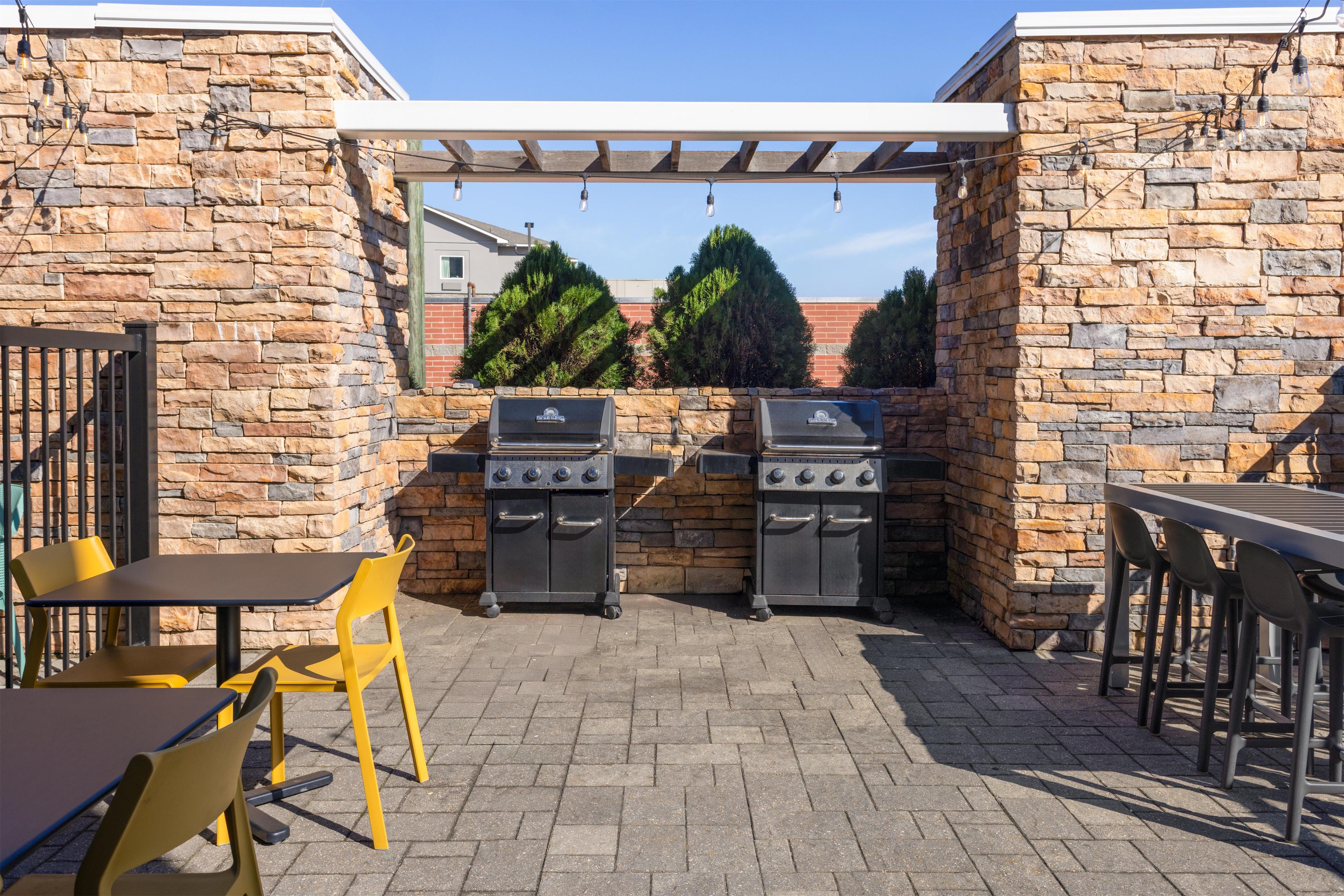 Exterior | Home2 Suites by Hilton Meridian