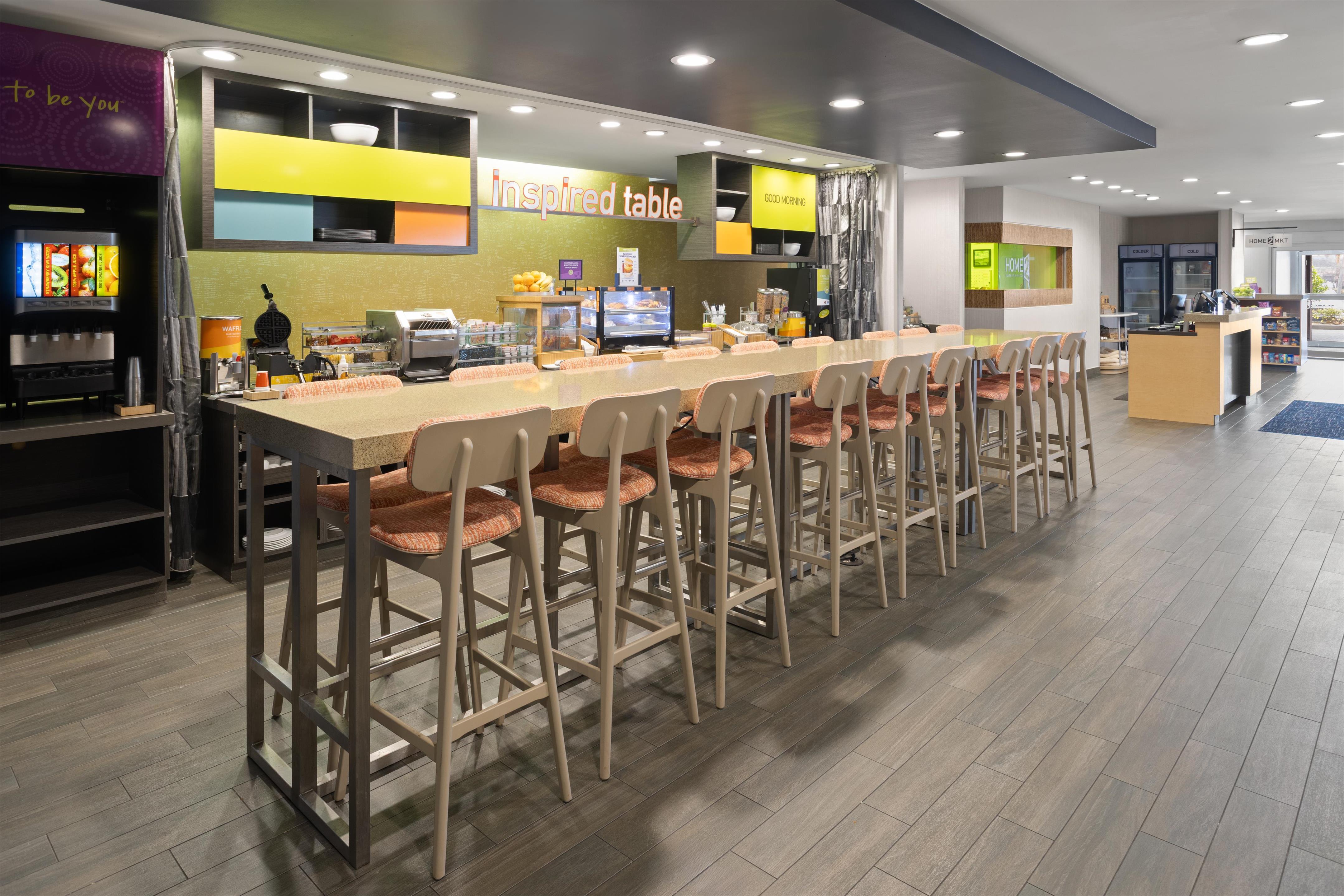 Breakfast Area | Home2 Suites by Hilton Meridian