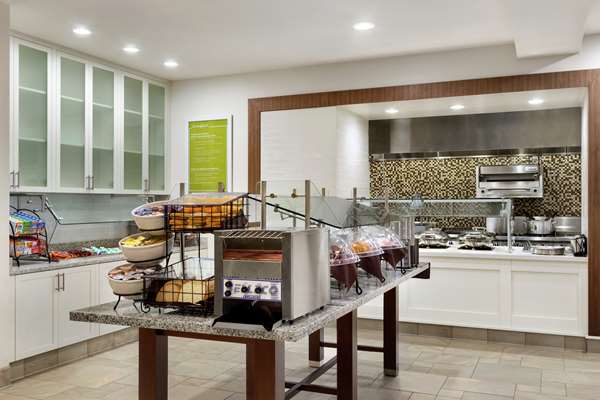 Amenities - Hilton Garden Inn Medford - I-5, Exit 27