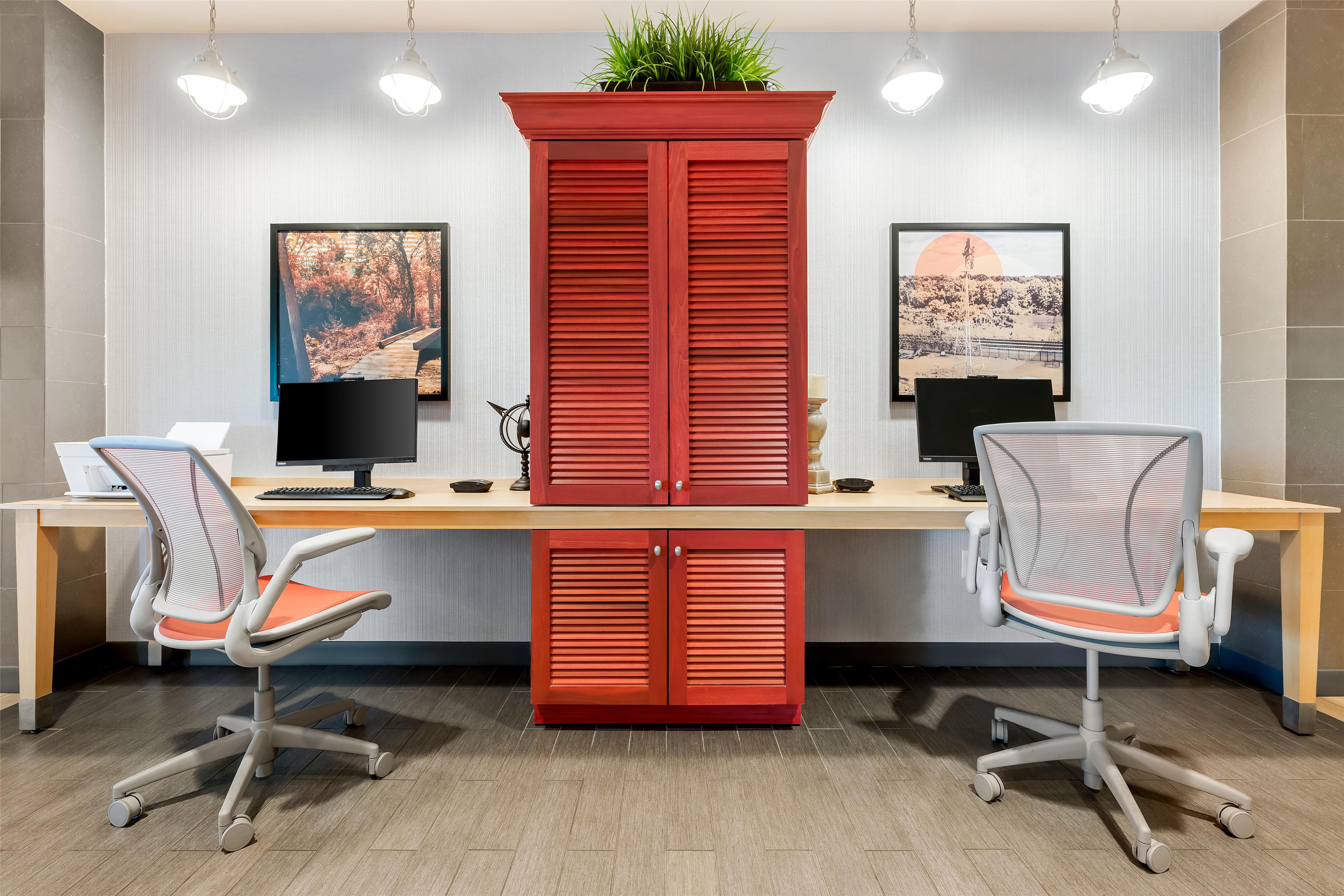 Business Center | Home2 Suites Montgomery Prattville