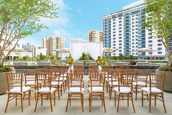 Exterior view - Gates Hotel South Beach Miami Beach