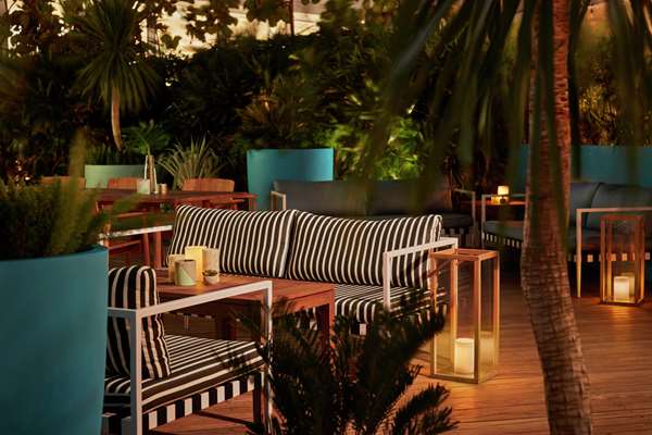 Pool - Gates Hotel South Beach Miami Beach