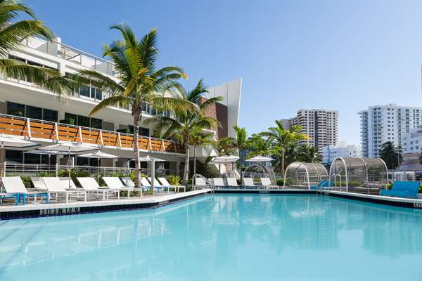 Pool - Gates Hotel South Beach Miami Beach