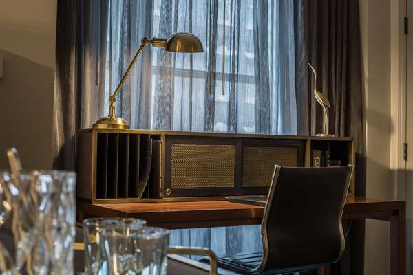  - Hotel Phillips Kansas City