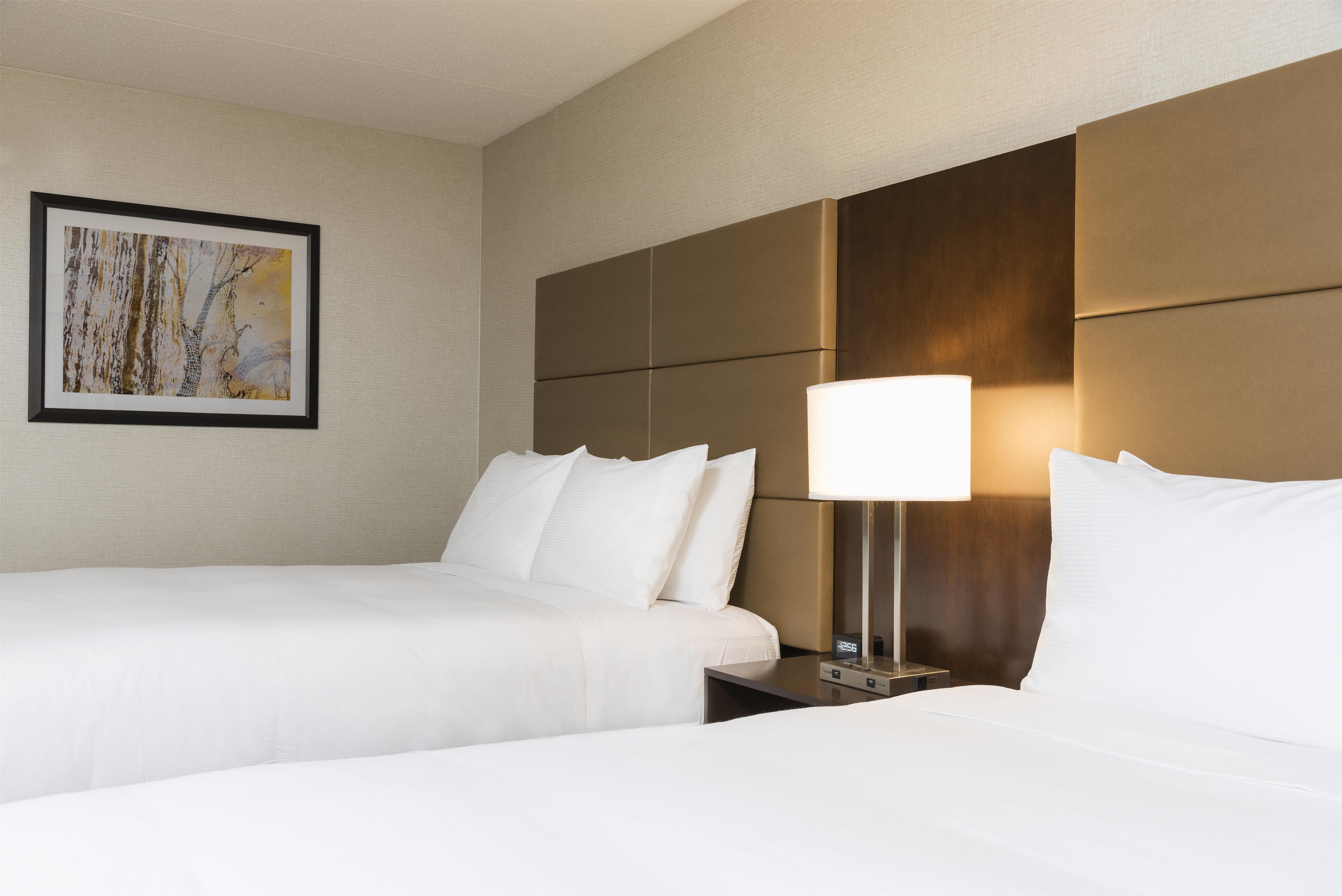 Doubletree by Hilton Pleasant Prairie Kenosha Room Type - 2 QUEENS DELUXE