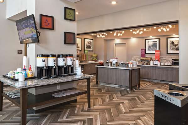 Restaurant - Hampton Inn & Suites University Minneapolis - I-94, Exit 235B