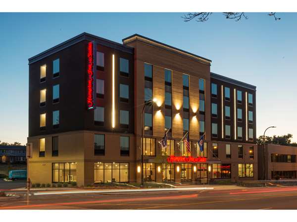 Exterior view - Hampton Inn & Suites University Minneapolis - I-94, Exit 235B