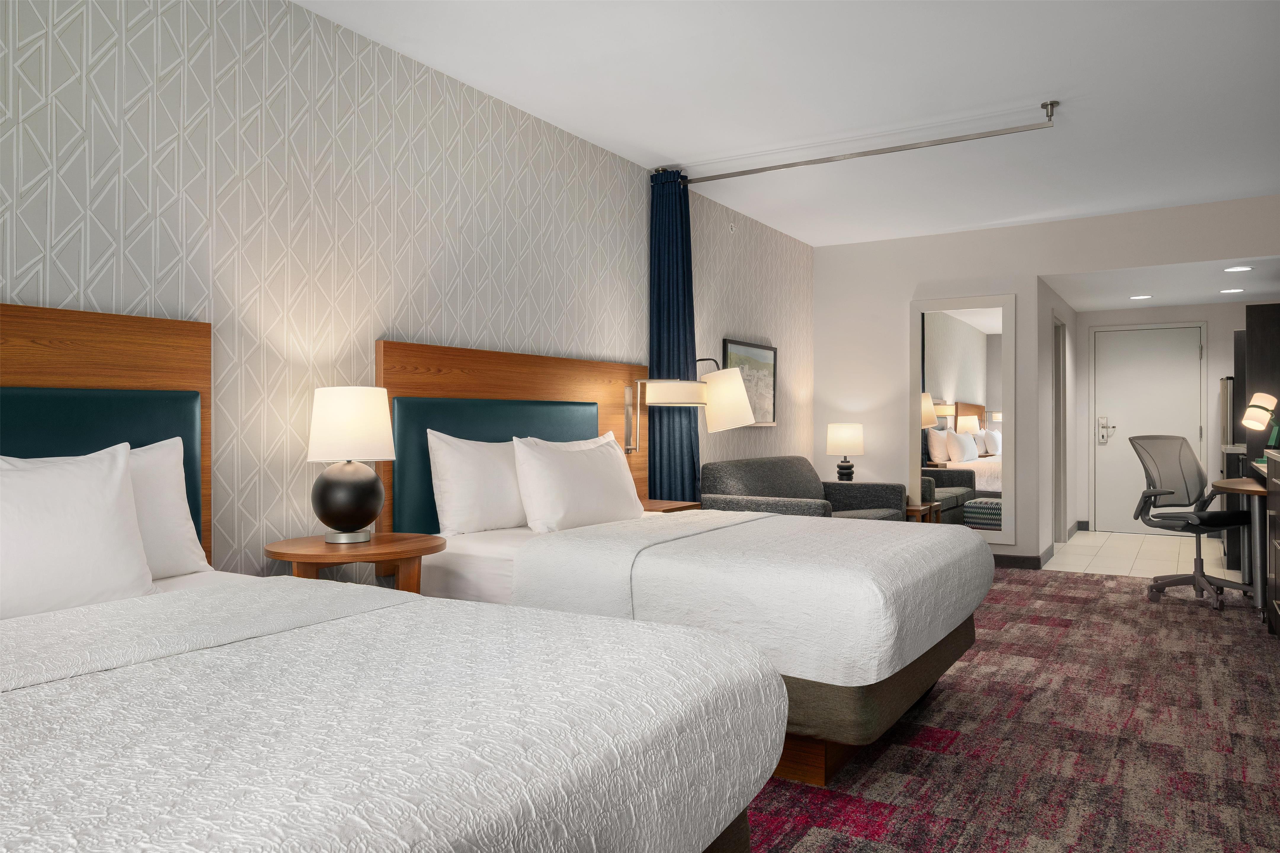 Guest room