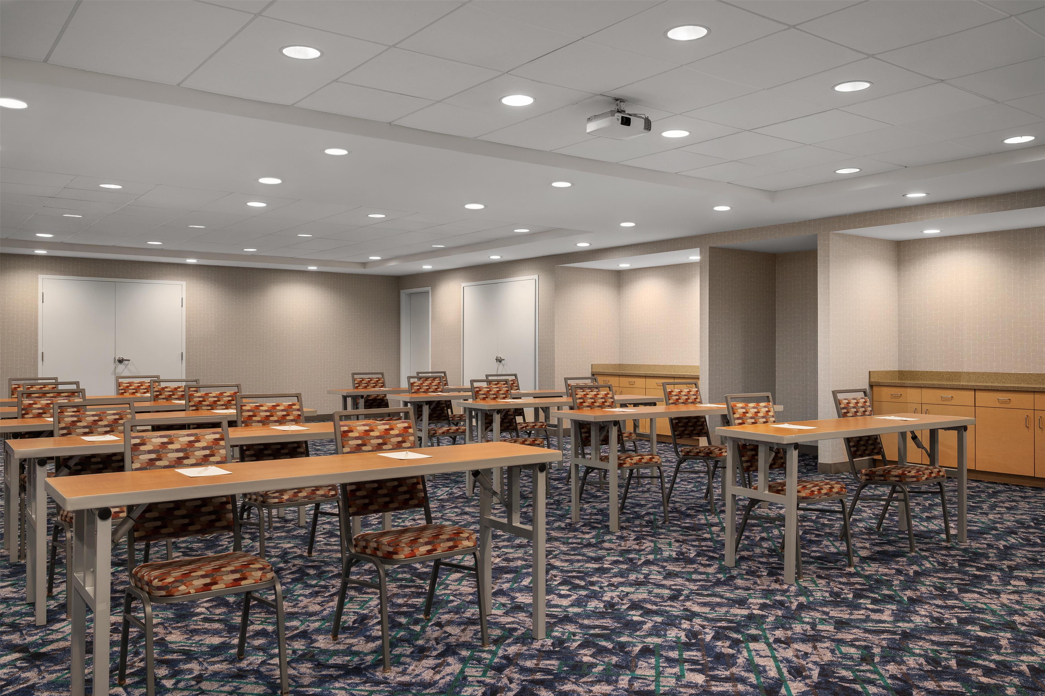 Meeting Room | Home2 Suites by Hilton Middletown