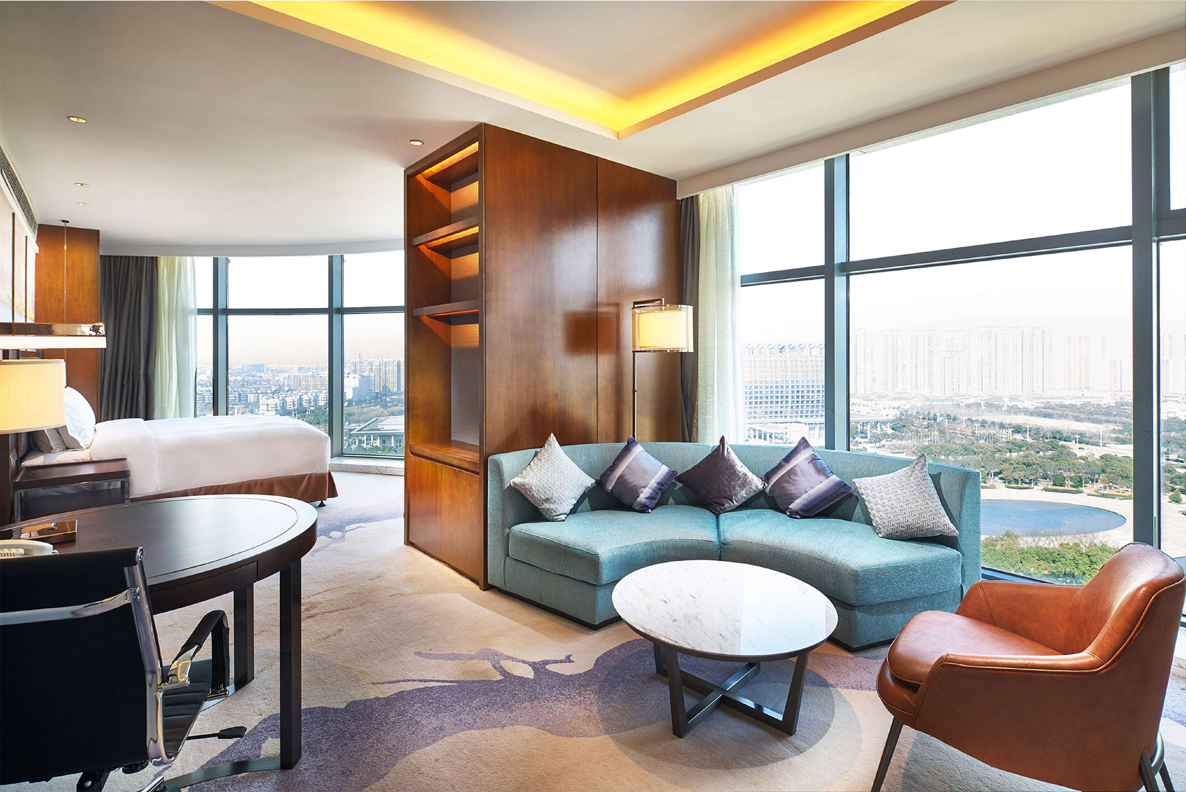 Doubletree By Hilton Ningbo Beilun Room Type - KING EXECUTIVE PREMIER RM